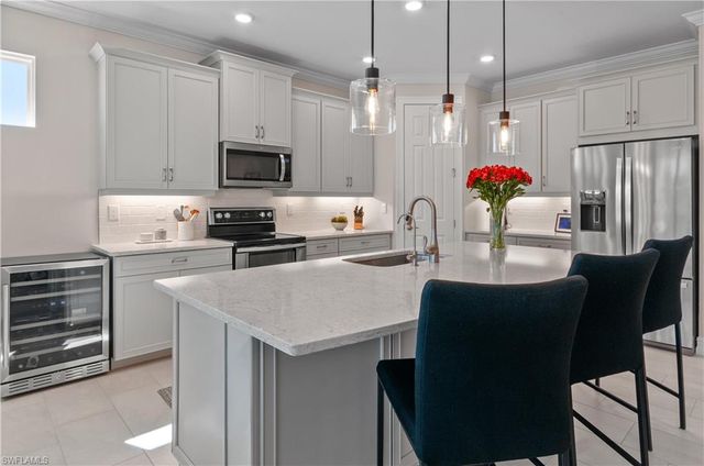 28137 Captiva Shell LOOP, Bonita Springs, FL 34135