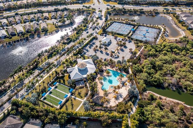 28137 Captiva Shell LOOP, Bonita Springs, FL 34135