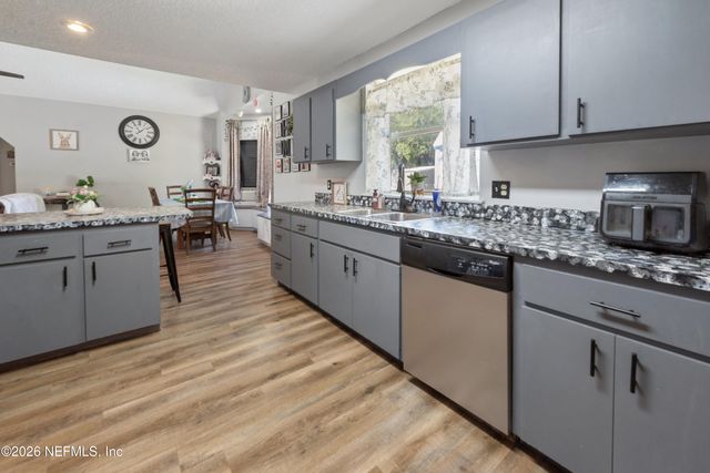 603 S WESTMORELAND Street, Starke, FL 32091