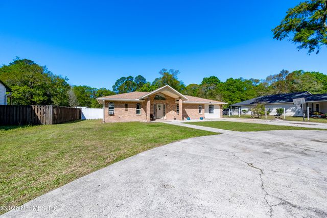 603 S WESTMORELAND Street, Starke, FL 32091