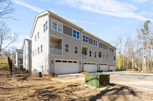 3816 Odom Way, Charlotte, NC 28208