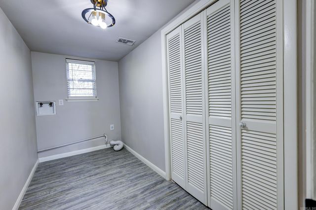 12620 Southridge Drive, Little Rock, AR 72212