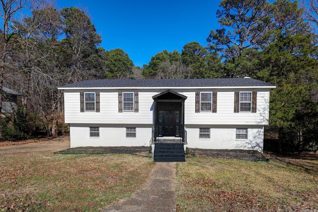 12620 Southridge Drive, Little Rock, AR 72212