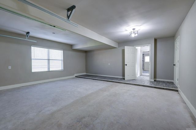 12620 Southridge Drive, Little Rock, AR 72212