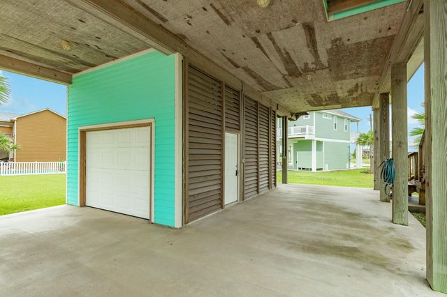 25126 Sausalito Drive, Galveston, TX 77554