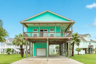 25126 Sausalito Drive, Galveston, TX 77554