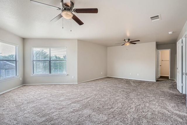 1211 Champion DR, Round Rock, TX 78664