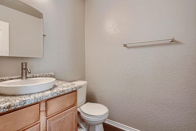 1211 Champion DR, Round Rock, TX 78664