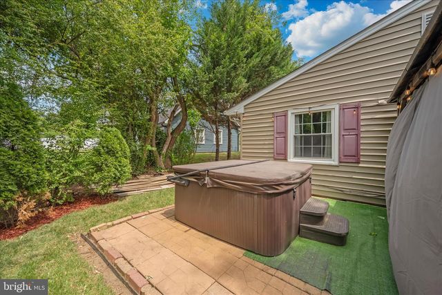 2500 KAYHILL LN, Bowie, MD 20715