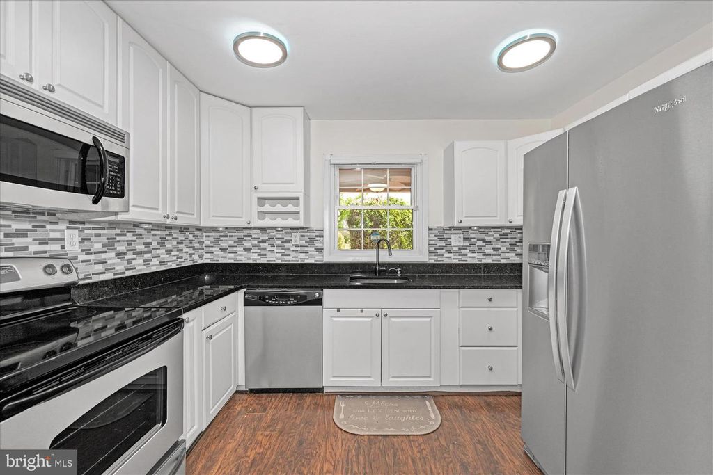 Image 22 of property listing at 2500 KAYHILL LN, Bowie, MD 20715