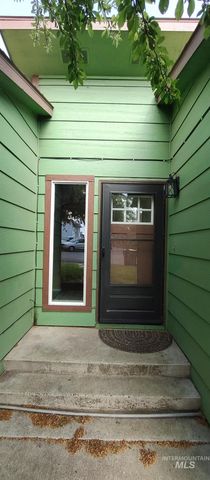 2933 Garfield Ct, Lewiston, ID 83501