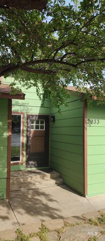 2933 Garfield Ct, Lewiston, ID 83501