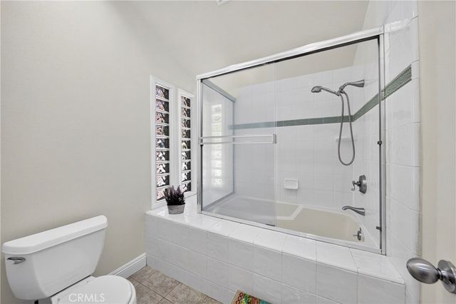 404 Continental Ct, Newbury Park, CA 91320