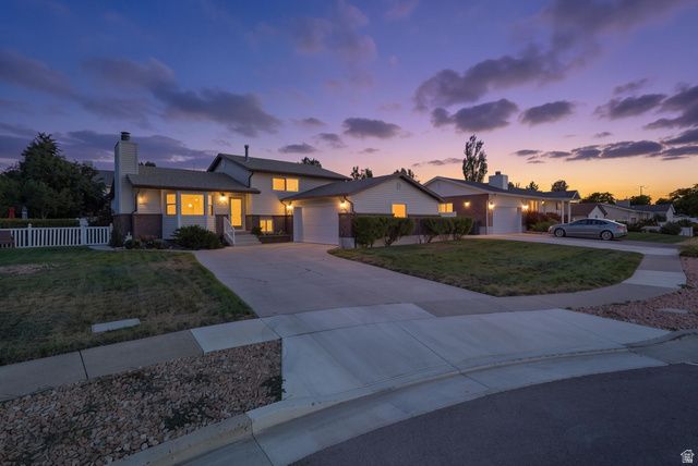 5386 S CLOVER MEADOW DR, Murray, UT 84123