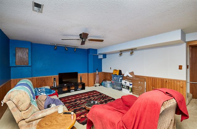 229 52nd Street, West Des Moines, IA 50265