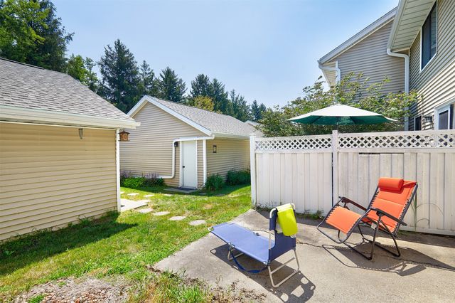 229 52nd Street, West Des Moines, IA 50265