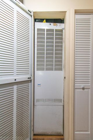 99 River Road, Irasburg, VT 05845