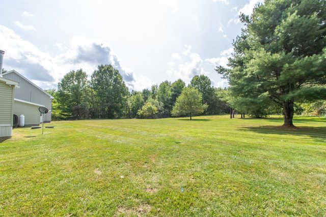 99 River Road, Irasburg, VT 05845