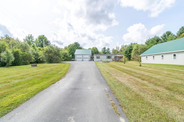 99 River Road, Irasburg, VT 05845