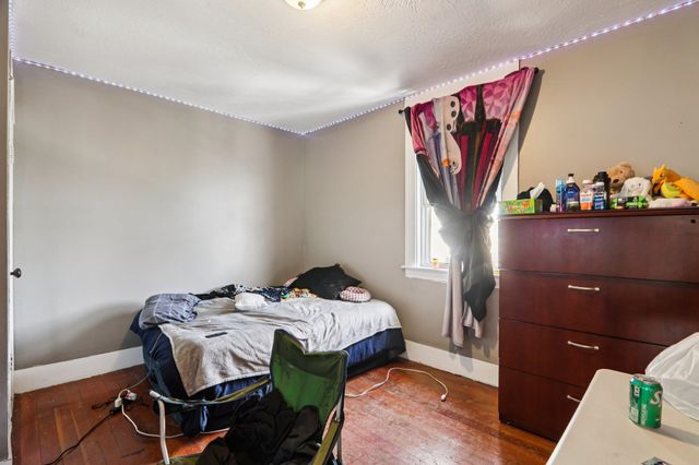 424 Cedar Street, Manchester, NH 03103