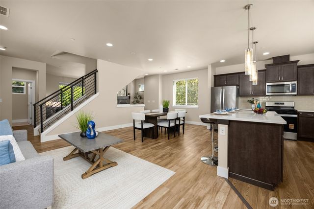 14805 16th Avenue W, Lynnwood, WA 98087