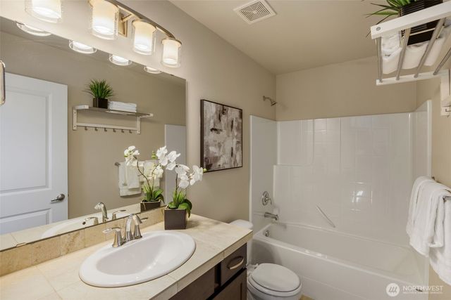 14805 16th Avenue W, Lynnwood, WA 98087