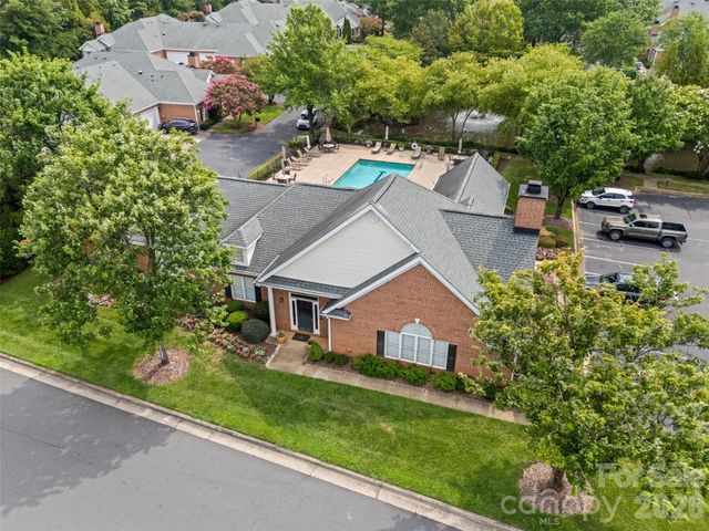 11334 Olde Turnbury Court, Charlotte, NC 28277