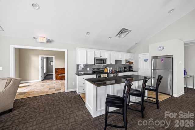 11334 Olde Turnbury Court, Charlotte, NC 28277