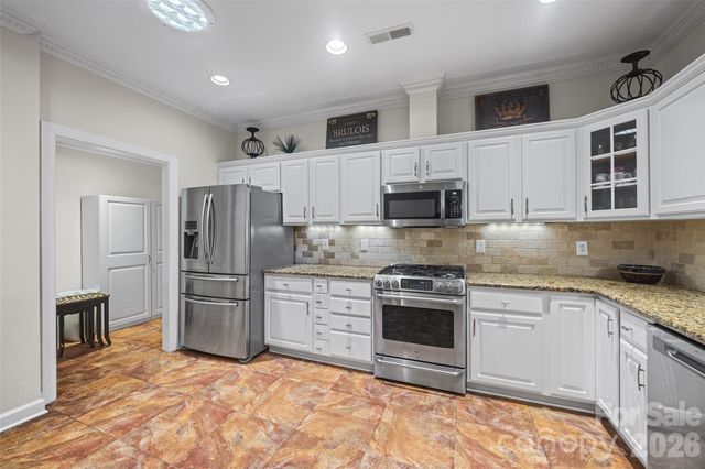 11334 Olde Turnbury Court, Charlotte, NC 28277