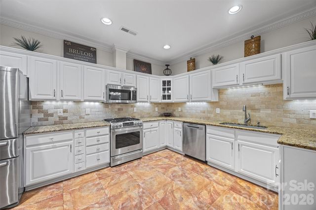 11334 Olde Turnbury Court, Charlotte, NC 28277