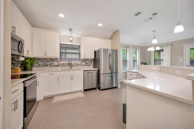 608 Perry Drive, White Settlement, TX 76108