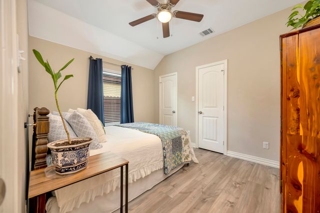 608 Perry Drive, White Settlement, TX 76108