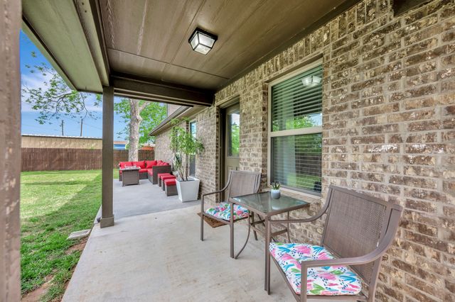 608 Perry Drive, White Settlement, TX 76108