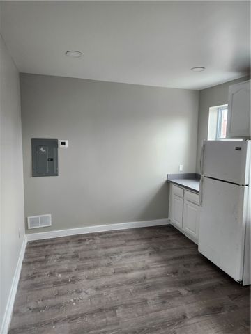 504 Fairmont Ave, Trafford, PA 15085