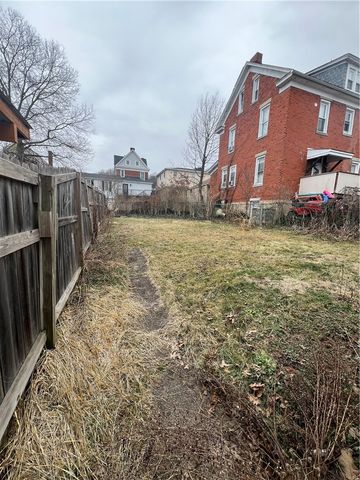 504 Fairmont Ave, Trafford, PA 15085