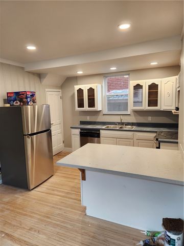 504 Fairmont Ave, Trafford, PA 15085