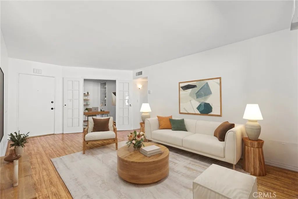 5400 Newcastle Avenue 56, Encino, CA 91316