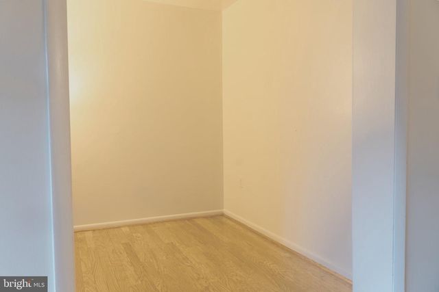 10724 WEST DR #302, Fairfax, VA 22030