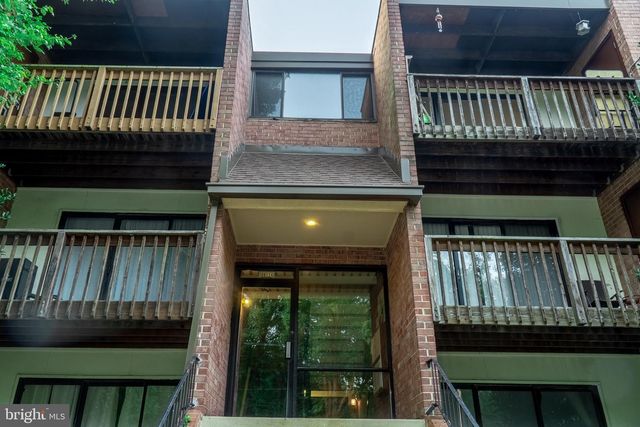 10724 WEST DR #302, Fairfax, VA 22030