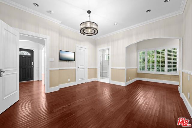 803 S Sycamore Avenue, Los Angeles, CA 90036