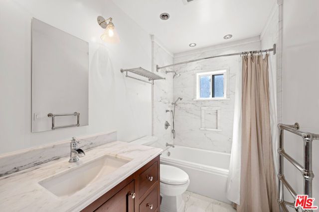 803 S Sycamore Avenue, Los Angeles, CA 90036