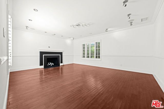 803 S Sycamore Avenue, Los Angeles, CA 90036