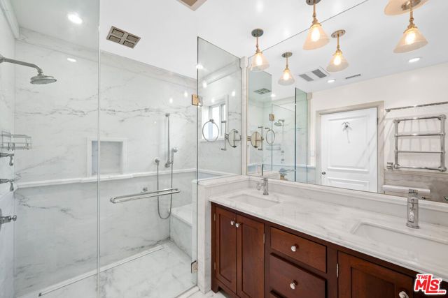 803 S Sycamore Avenue, Los Angeles, CA 90036