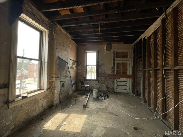 1443 S Vandeventer Avenue, St Louis, MO 63110