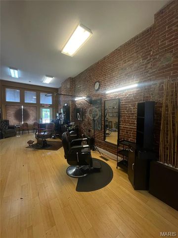 1443 S Vandeventer Avenue, St Louis, MO 63110