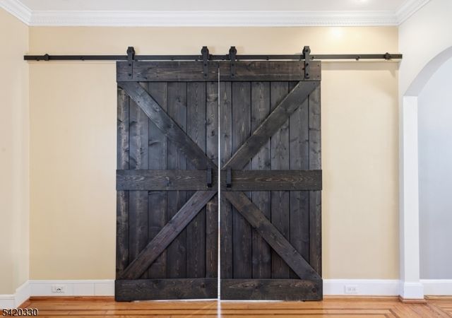 528 Wyndham Rd, Teaneck Twp., NJ 07666