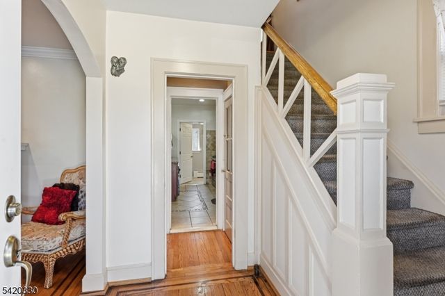 528 Wyndham Rd, Teaneck Twp., NJ 07666