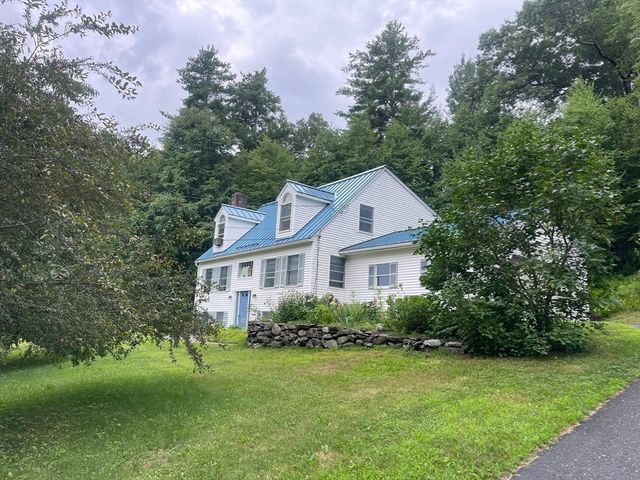 450 Lancaster Ave, Lunenburg, MA 01431