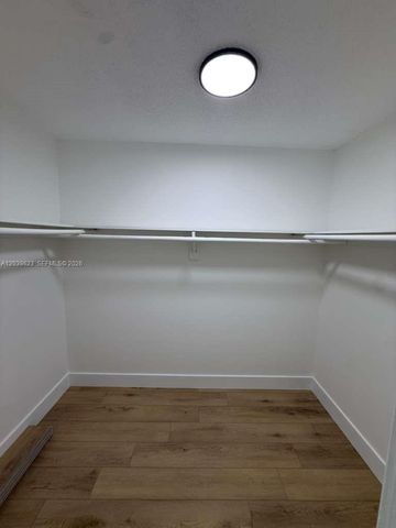 1750 NE 191st St 508-2, Miami, FL 33179