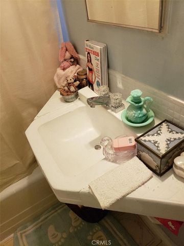 4541 Artesia, Lawndale, CA 90260